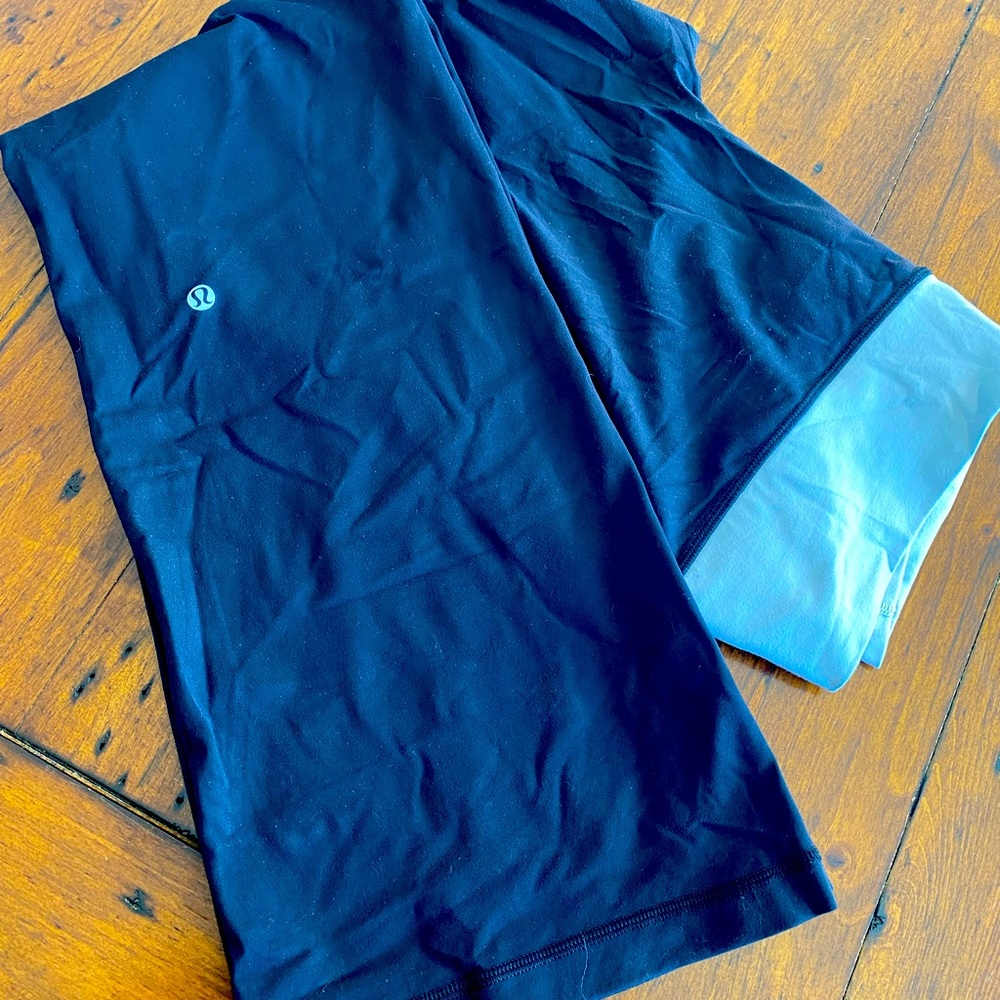 Lululemon- Groove Flare pants